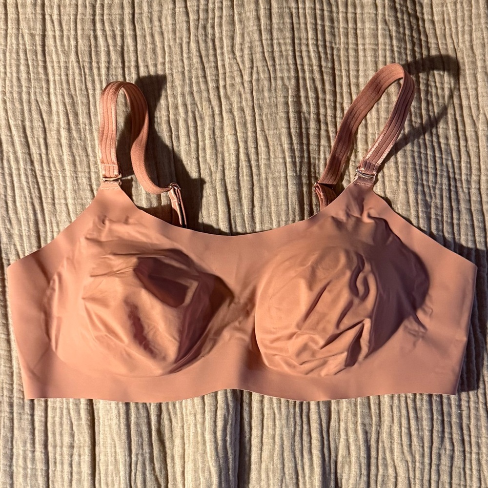 Knix Wireless Seamless Bra